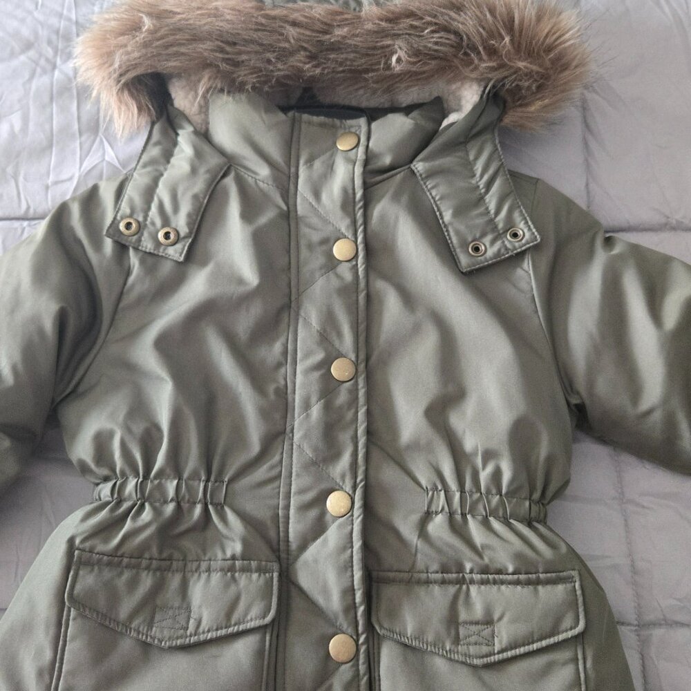 Warm and Fashionable Winter Coat